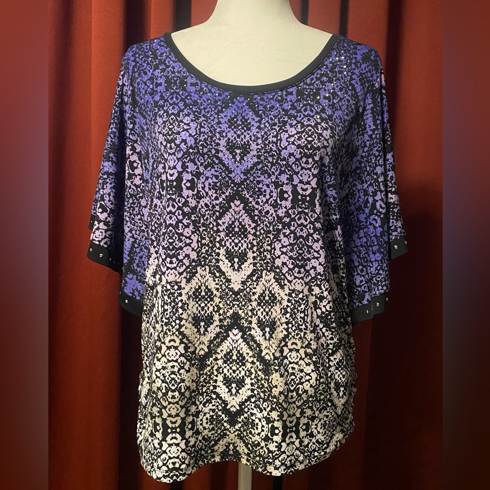 EUC JM Collection Ombré Top with silver embellishment